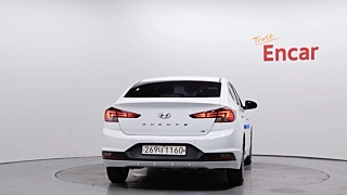 HYUNDAI AVANTE AD 2019