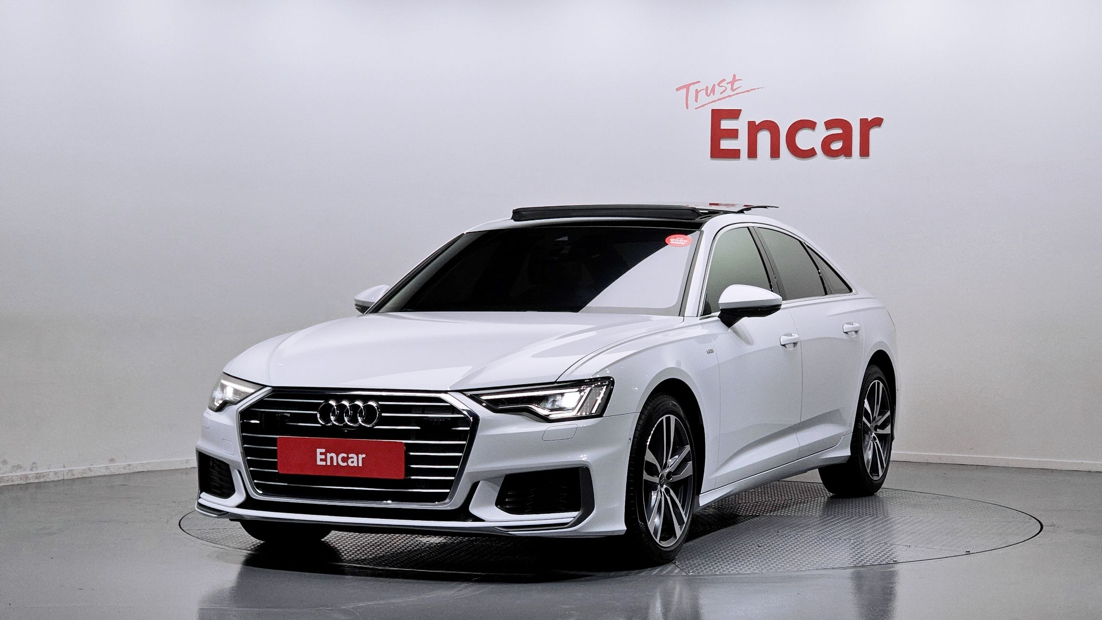 Аукционный лист AUDI A6 C8 2022