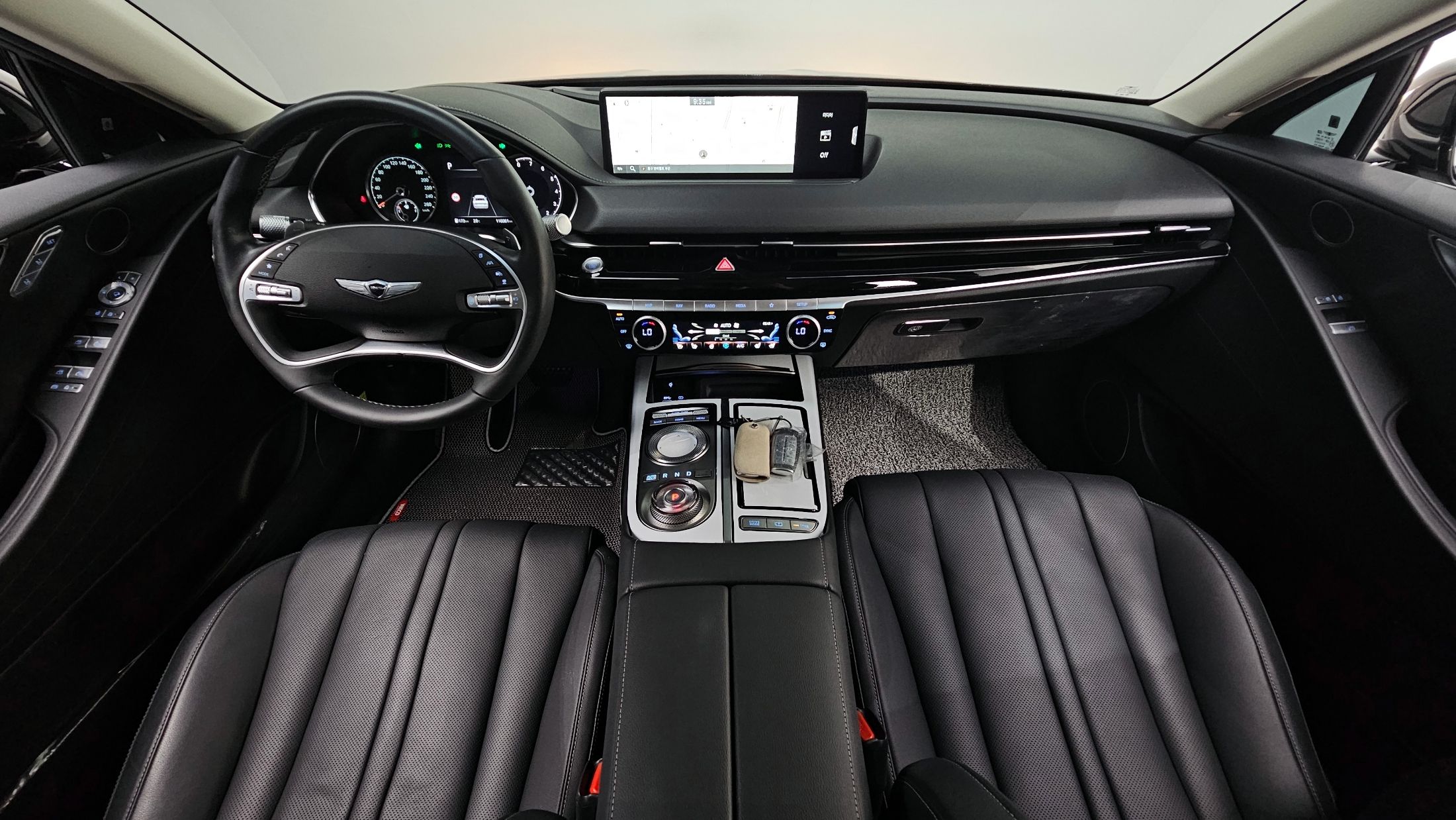 GENESIS G80 RG3 2022