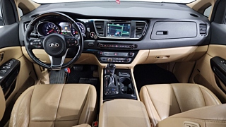 KIA CARNIVAL 2016