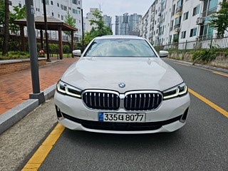 BMW 5-SERIES G30 2021