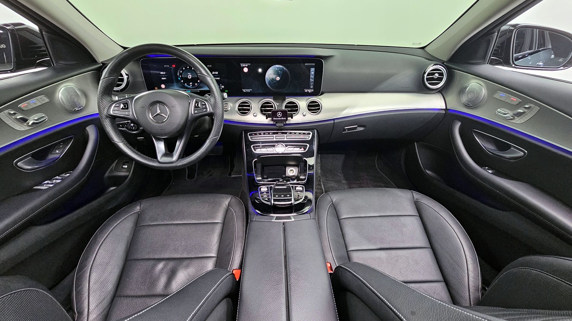 MERCEDES BENZ E-CLASS W213 2016