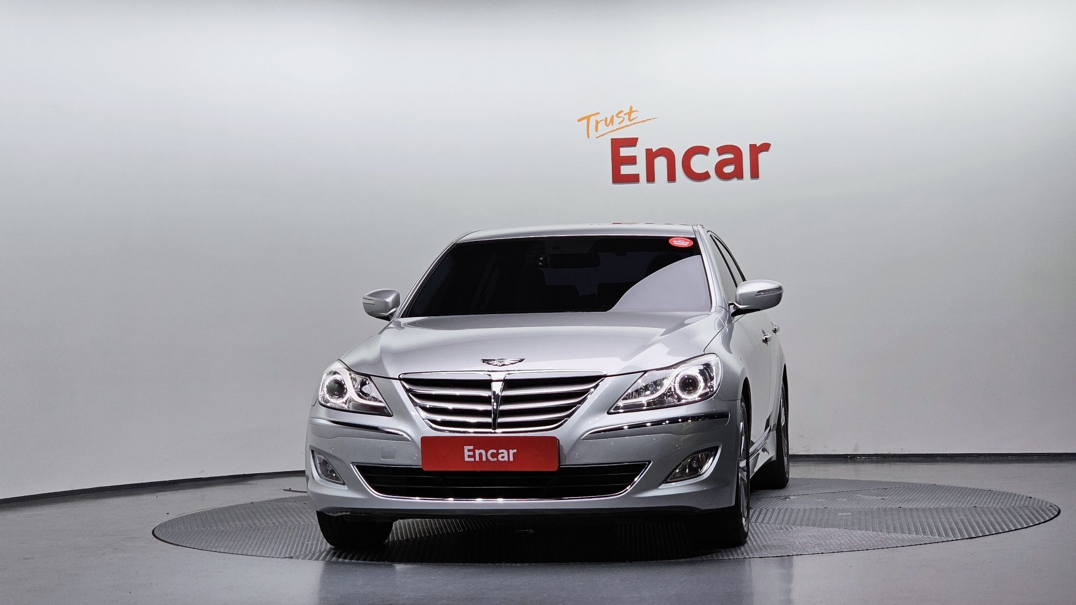 HYUNDAI GENESIS 2011