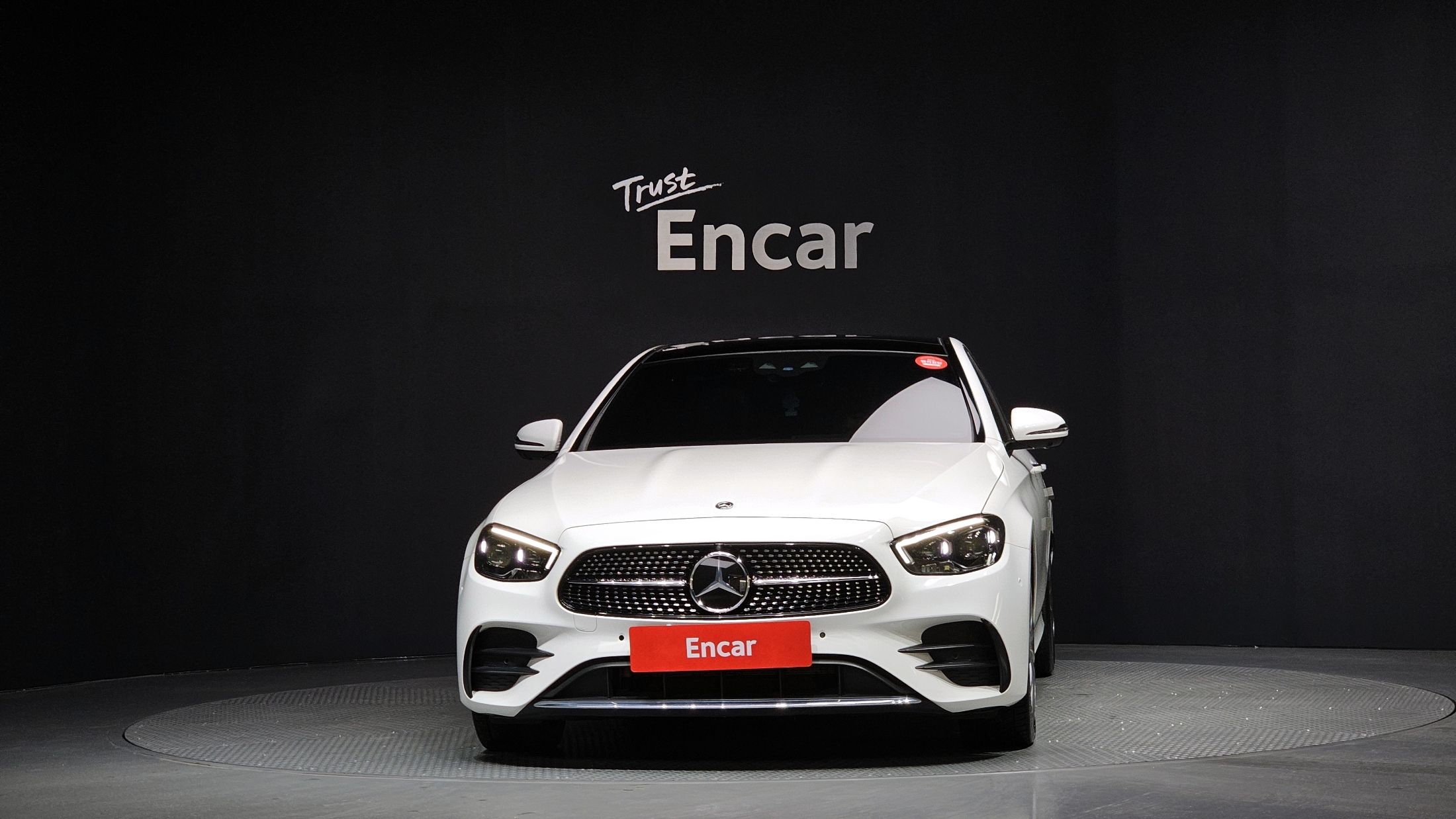 MERCEDES BENZ E-CLASS W213 2020