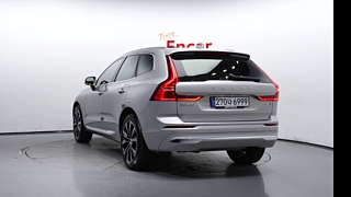 VOLVO XC60 2024