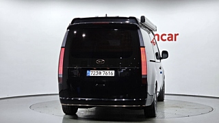 HYUNDAI STARIA 2023