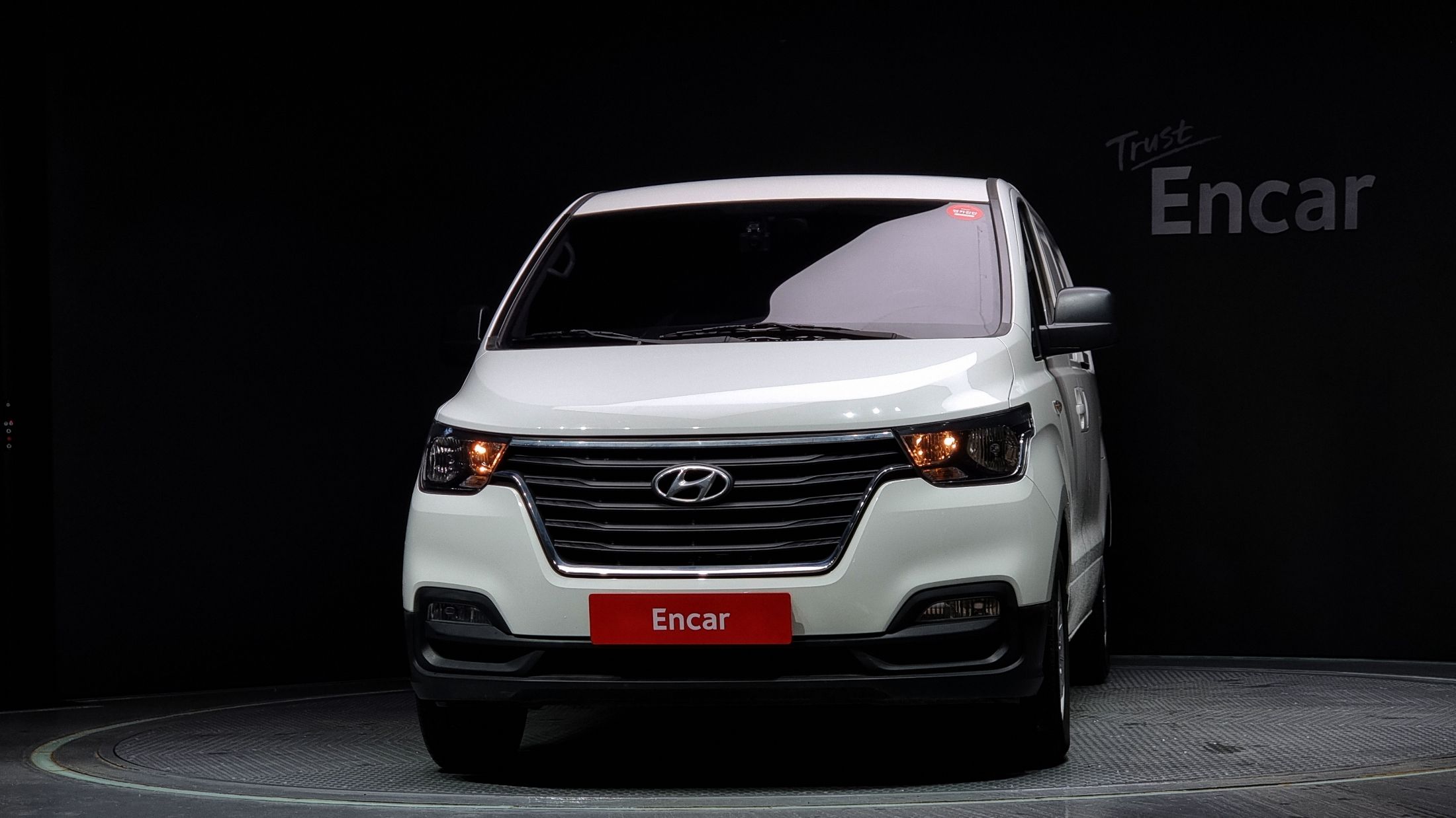 HYUNDAI STAREX GRAND 2021