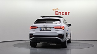 AUDI Q3 F3 2020