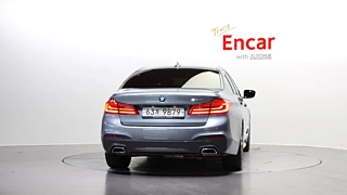 BMW 5-SERIES G30 2018