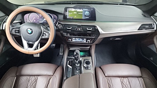 BMW 5-SERIES G30 2018