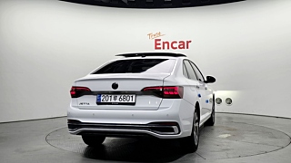 VOLKSWAGEN JETTA 2023