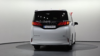 TOYOTA ALPHARD 2024