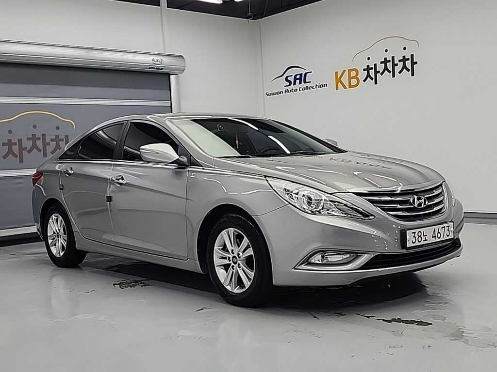 HYUNDAI SONATA YF 2012