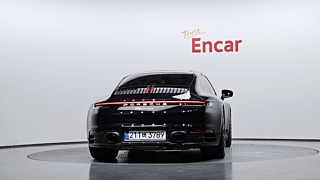 PORSCHE 911 992 2024