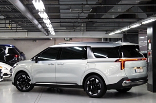 KIA CARNIVAL 2024