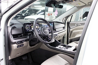 KIA CARNIVAL 2024