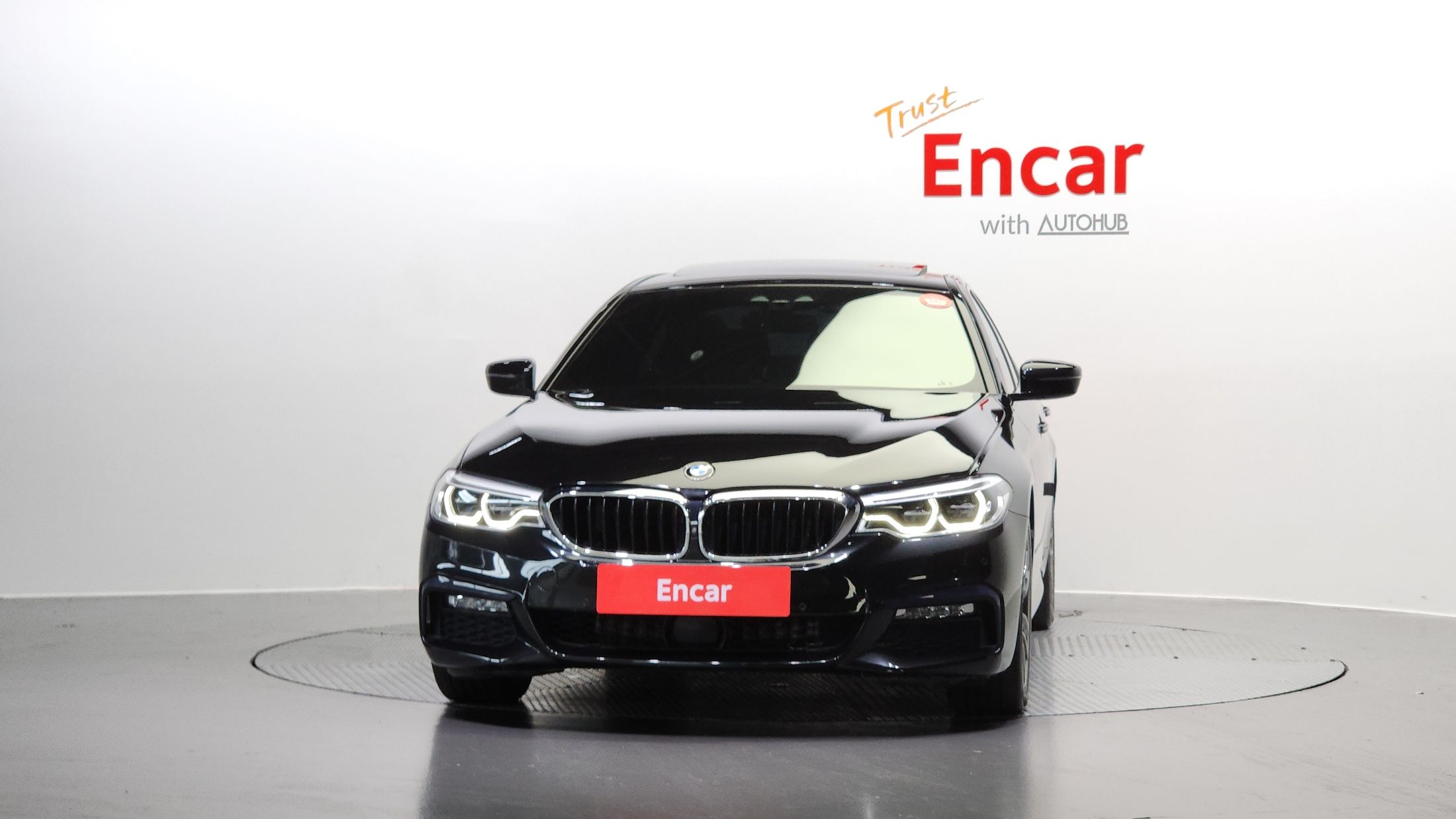 BMW 5-SERIES G30 2017