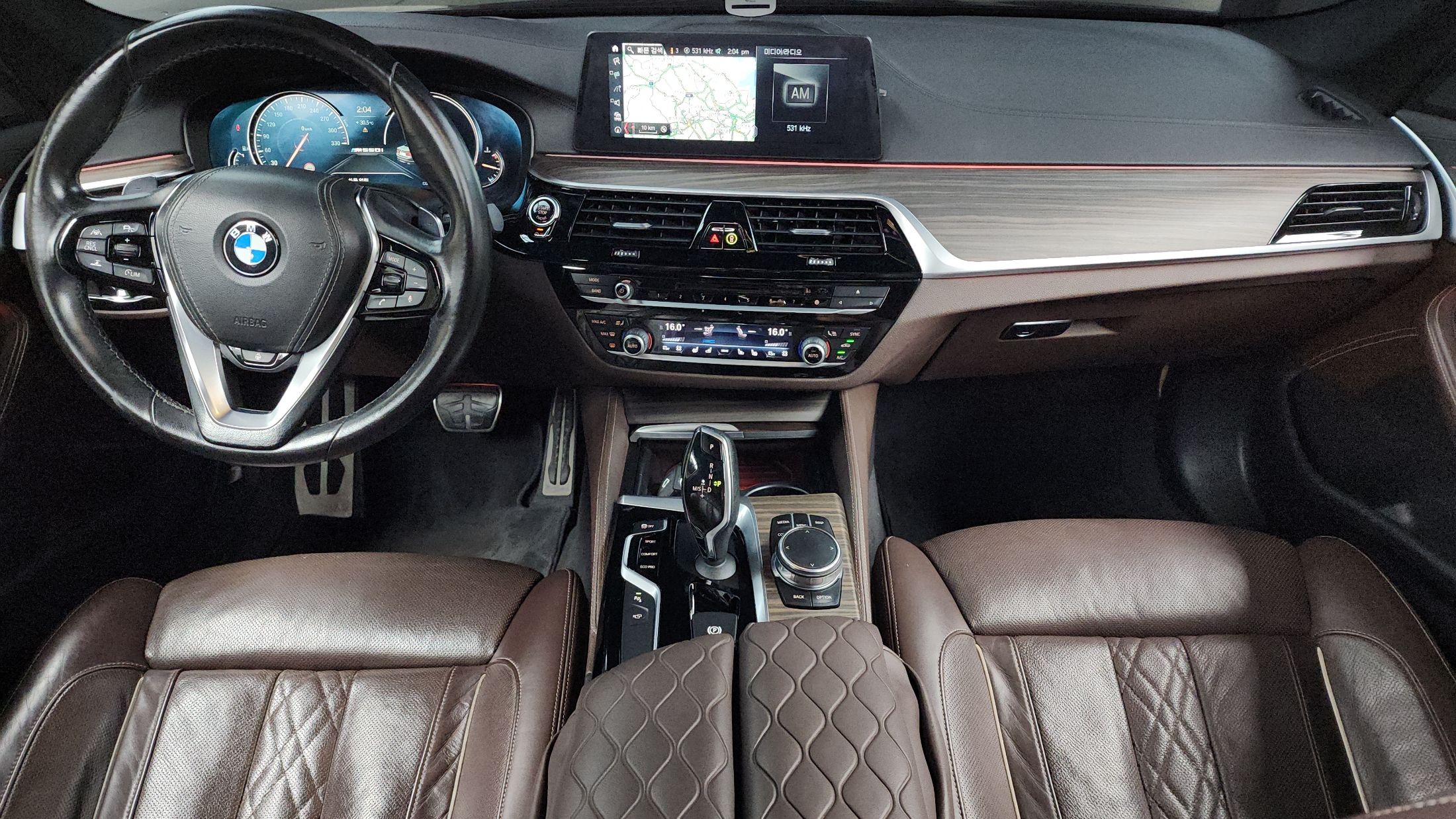 BMW 5-SERIES G30 2017