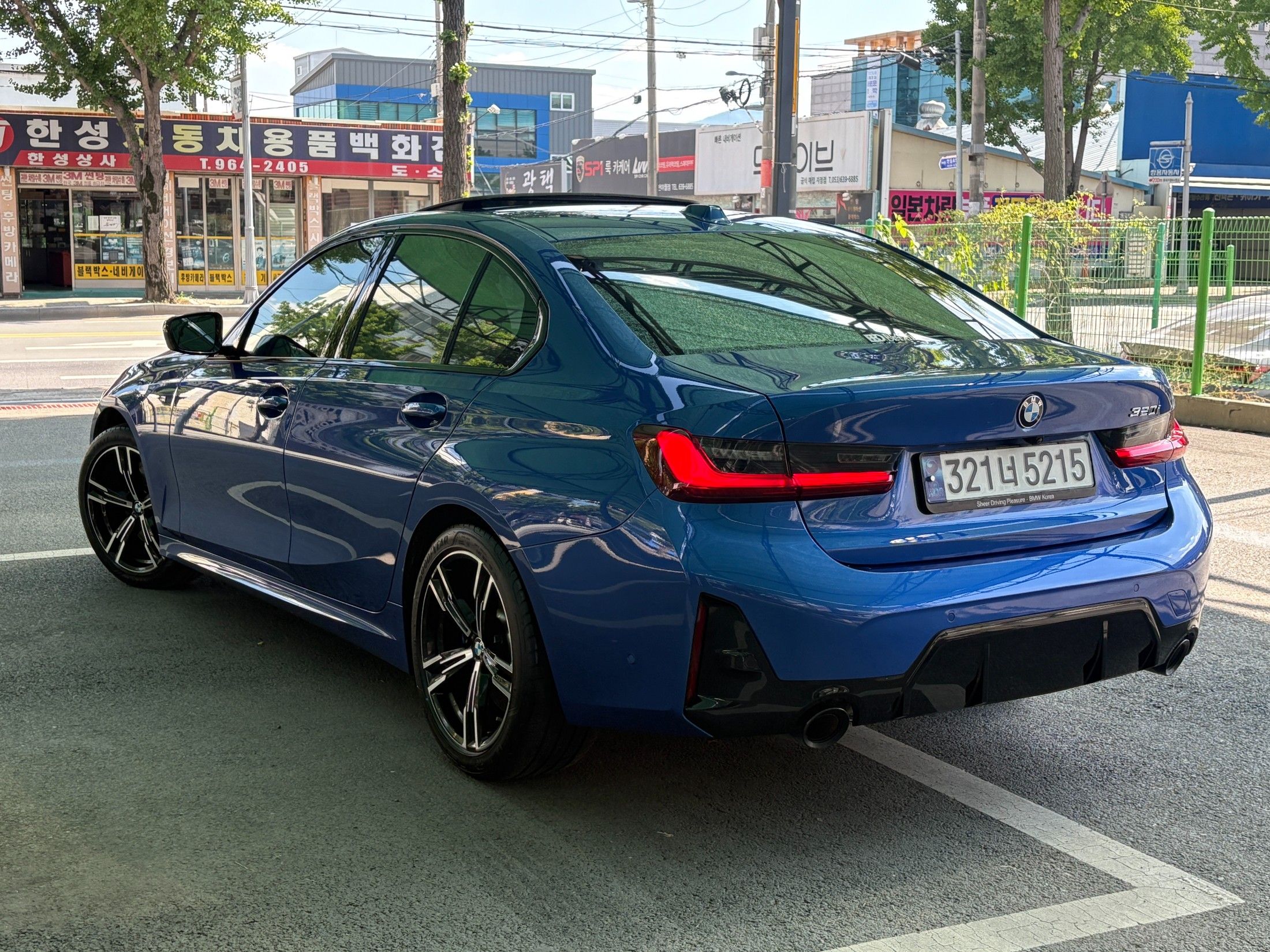 BMW 3-SERIES G20 2023