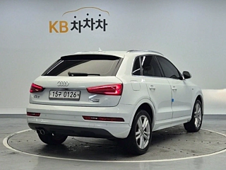 AUDI Q3 2016