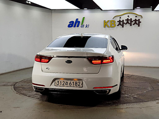 KIA K7 2017