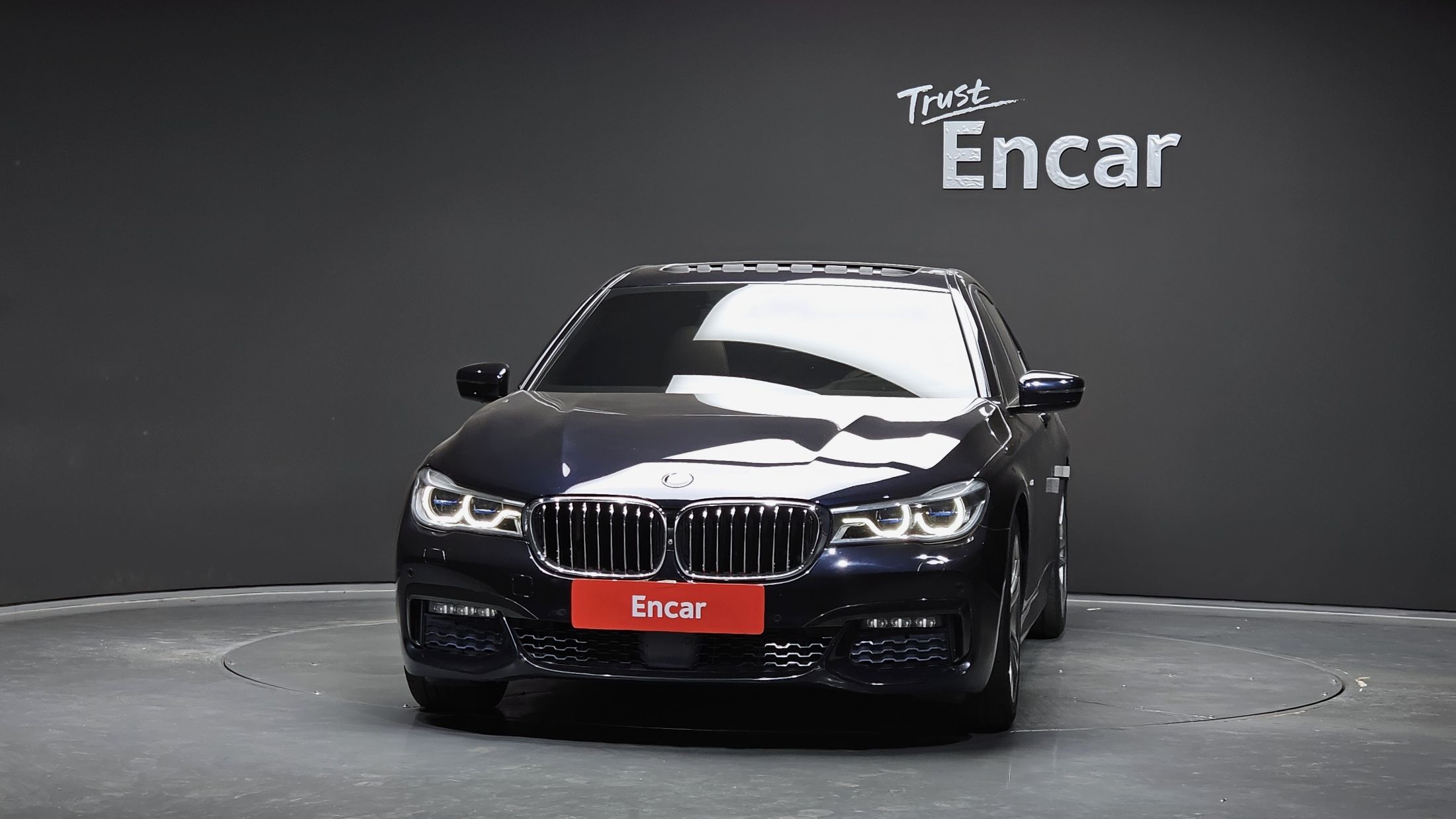 BMW 7-SERIES G11 2017