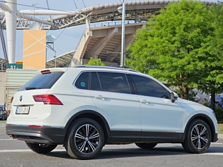 VOLKSWAGEN TIGUAN 2020