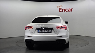 MASERATI GHIBLI 2018
