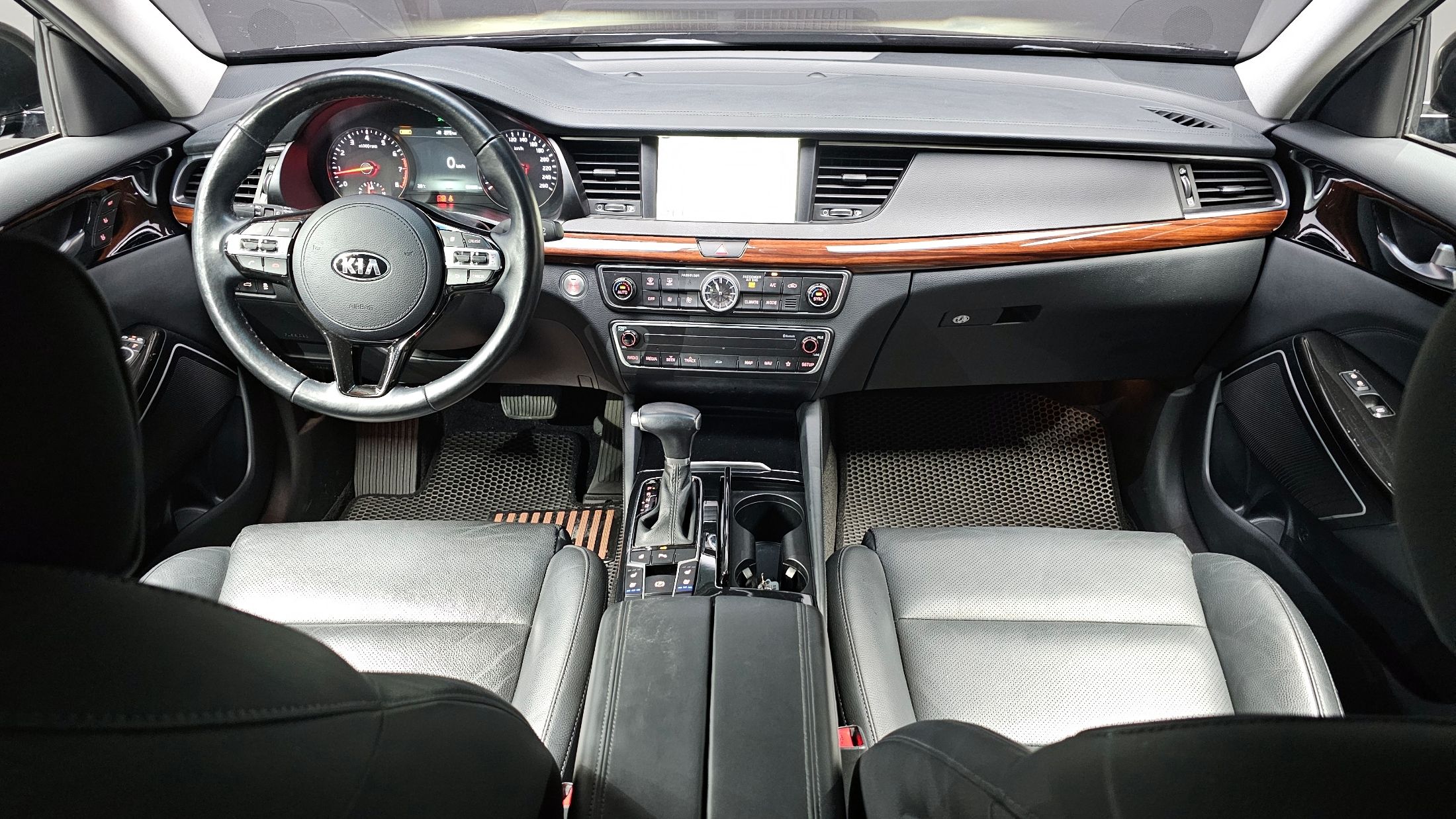 KIA K7 2017