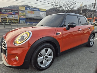 MINI COOPER 2018