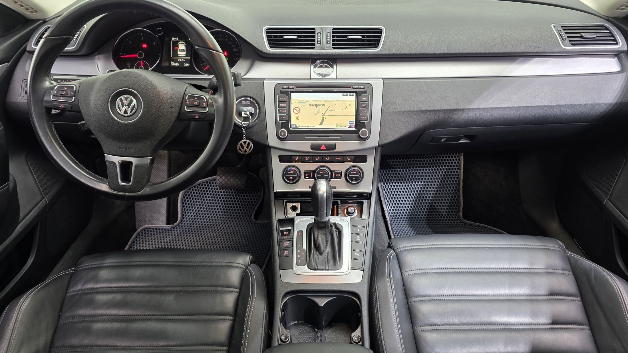 VOLKSWAGEN CC 2016