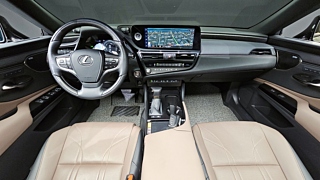 LEXUS ES300H 2024