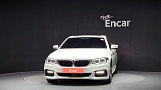 BMW 5-SERIES G30 2019