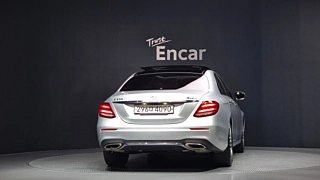 MERCEDES BENZ E-CLASS W213 2020