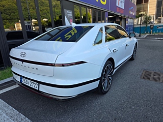 HYUNDAI GRANDEUR HYBRID GN7 2025