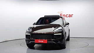PORSCHE CAYENNE 2017