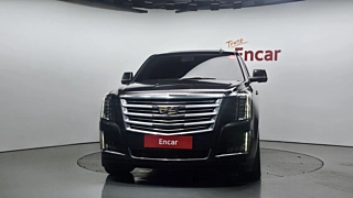 CADILLAC ESCALADE 2017