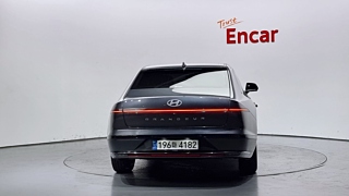 HYUNDAI GRANDEUR HYBRID GN7 2023