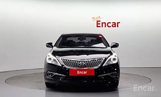 HYUNDAI GRANDEUR HG 2016