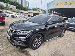 SAMSUNG QM6 2019