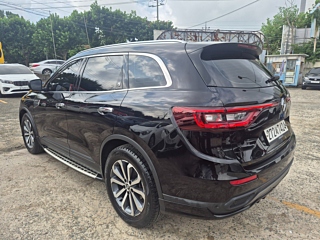 SAMSUNG QM6 2019