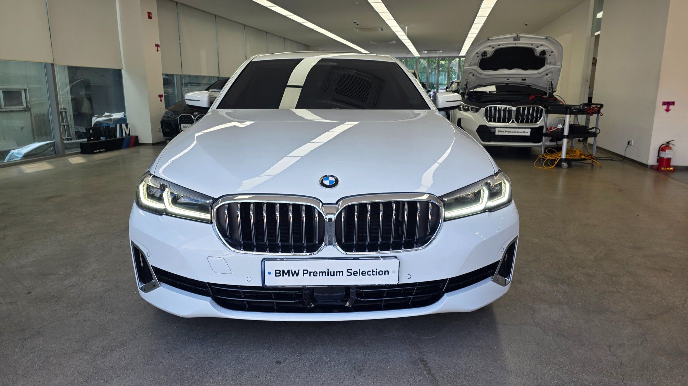 BMW 5-SERIES G30 2022