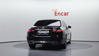MERCEDES BENZ E-CLASS W213 2021