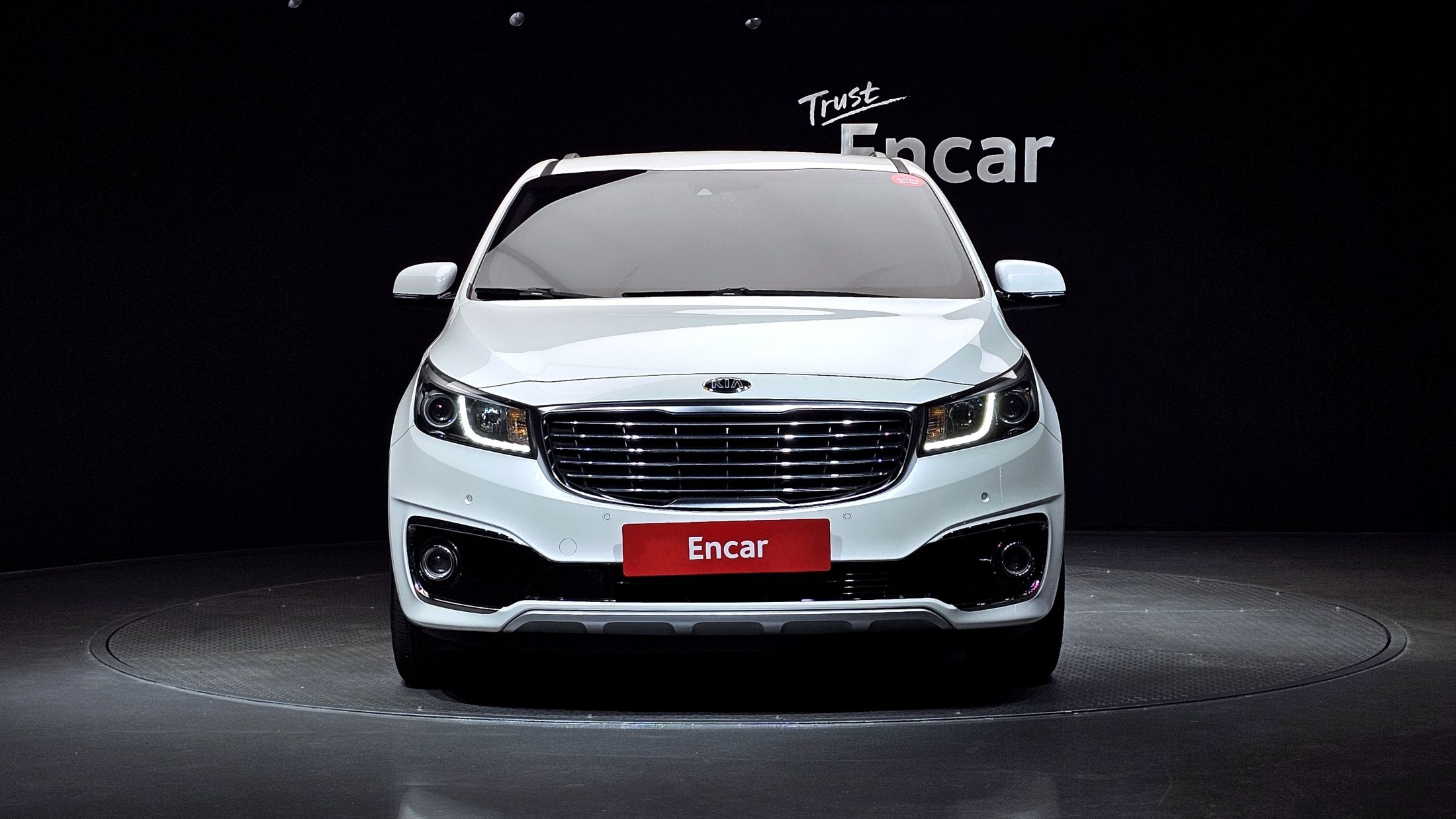 KIA CARNIVAL 2017