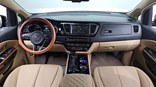 KIA CARNIVAL 2017