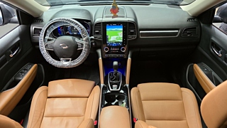 SAMSUNG QM6 2021