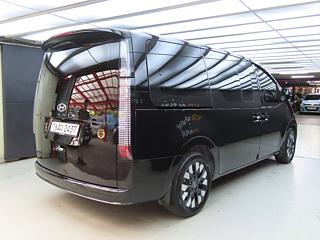 HYUNDAI STARIA 2021