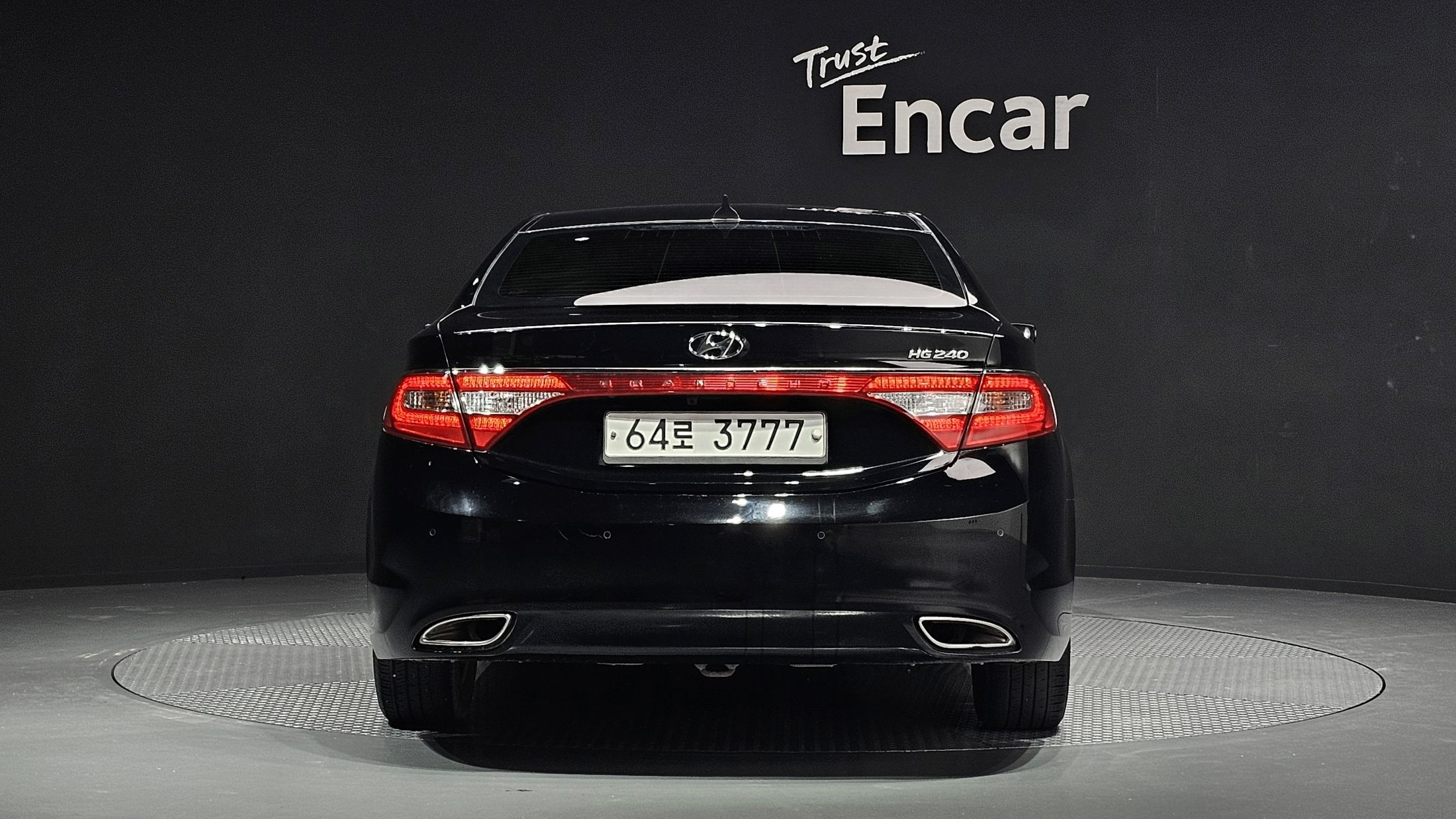 HYUNDAI GRANDEUR HG 2011