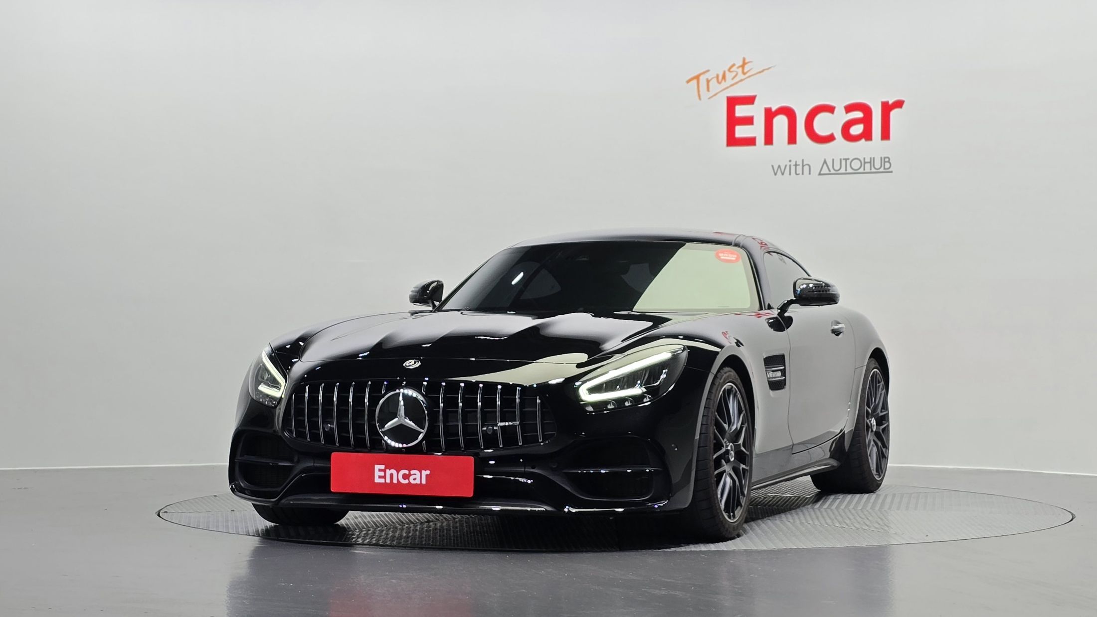 MERCEDES BENZ AMG GT 2021