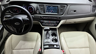 KIA CARNIVAL 2016